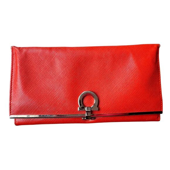 Salvatore Ferragamo Pamplona Pebble Red Leather Long Wallet - Picture 1 of 16